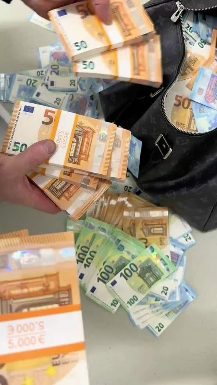 Dotation en euros — Dotation en euros